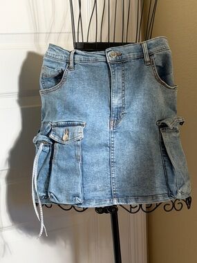 Vintage Light Blue Denim Cargo Mini Skirt Adorable